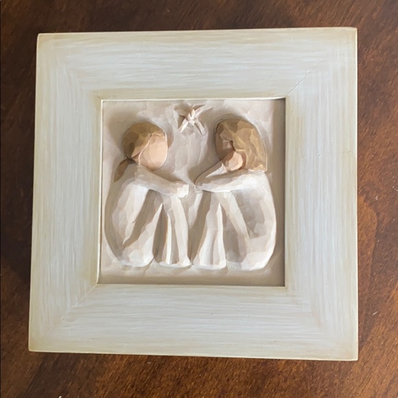 Friendship Keepsake Box sculpted by Susan Lordi | Willow Tree - New in Box - Picture 4 of 12
